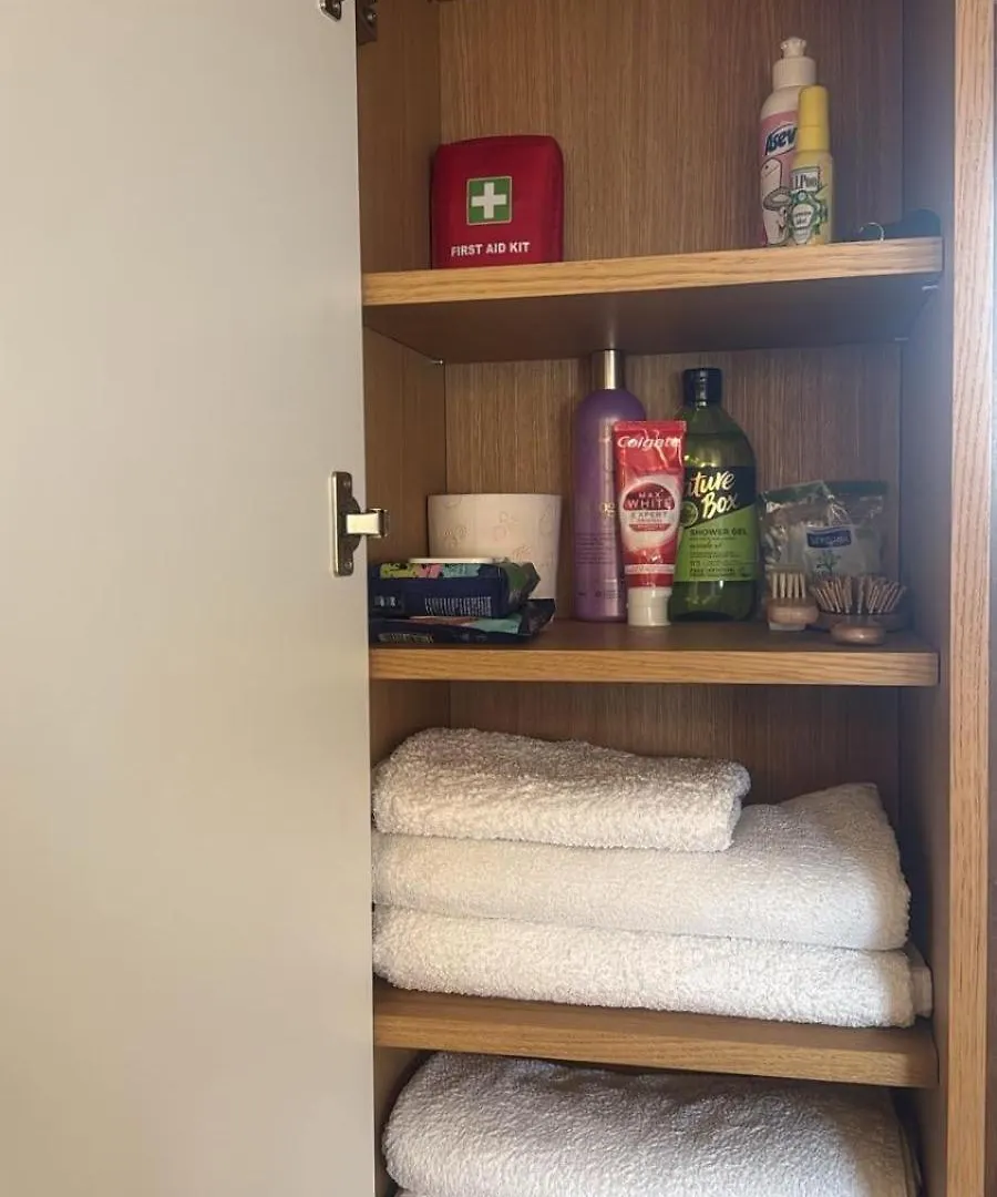 Villa Cheerful 2 Bedroom And Lounge Town House With Free Parking Bukarest Rumänien